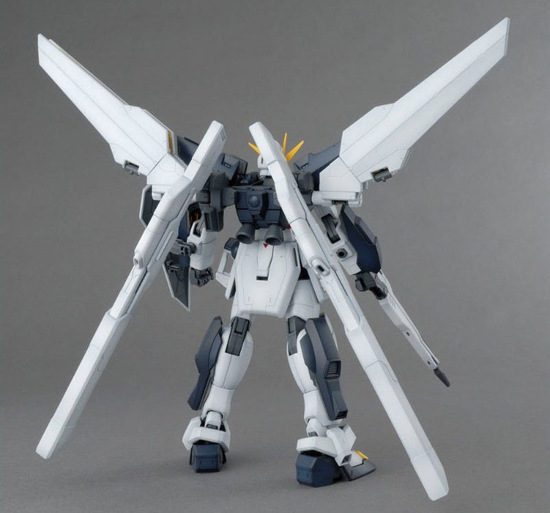 Double X Gundam MG 1/100 Master Grade Gunpla