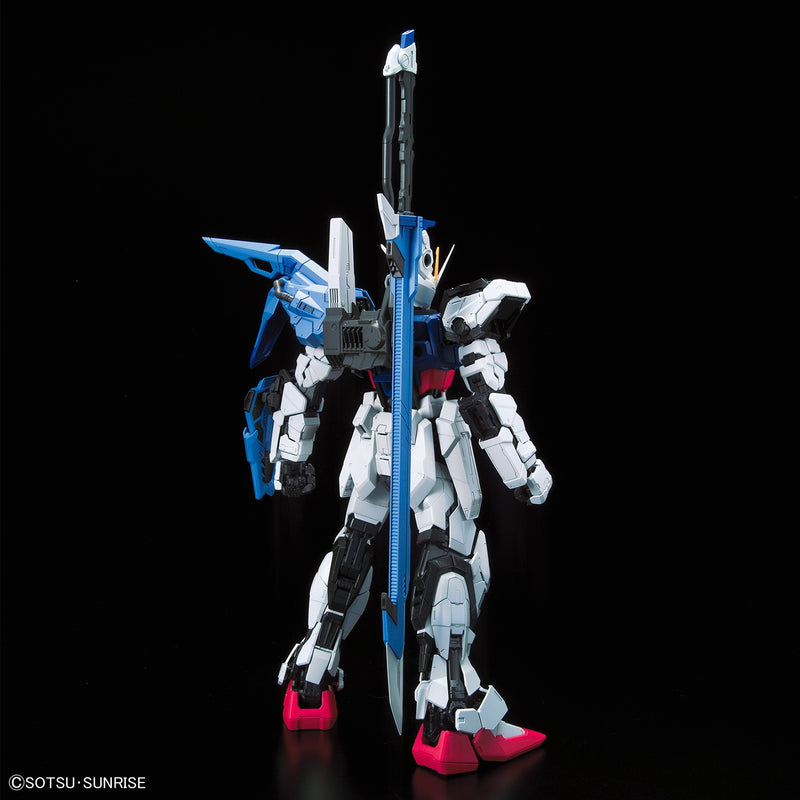 Perfect Strike Gundam PG 1/60 Perfect Grade Gunpla