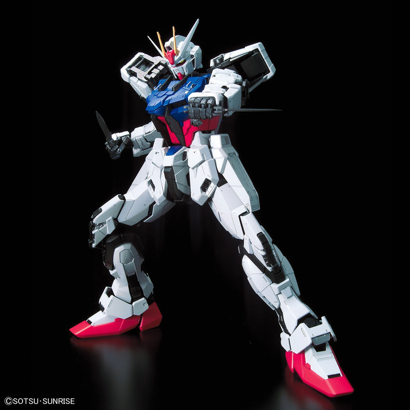 Perfect Strike Gundam PG 1/60 Perfect Grade Gunpla