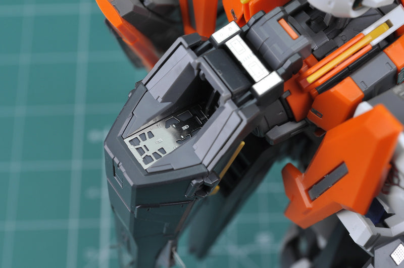 MADWORKS ETCHING PARTS -S18- MG GN-003 GUNDAM KYRIOS + WATERSLIDE DECALS