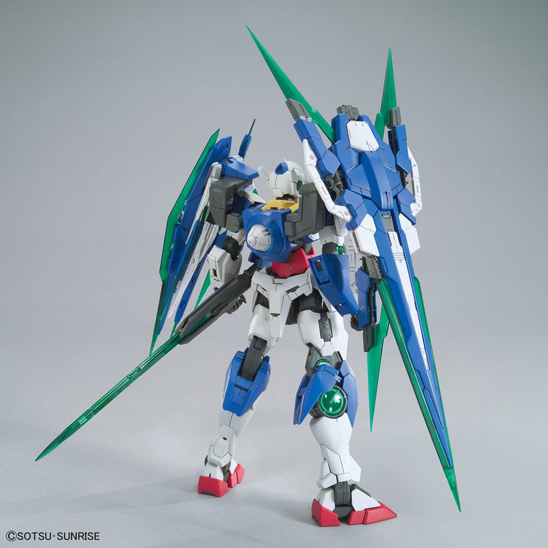 00 Qan[T] Full Saber MG 1/100 Master Grade Gunpla