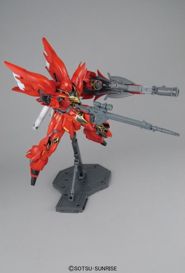 Sinanju MG 1/100 Master Grade Gunpla