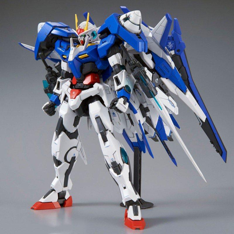 Gundam XN Raiser 00 MG 1/100 (LED-enhet inkludert)