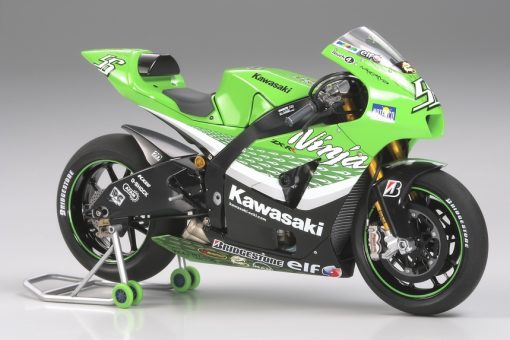 Kawasaki Ninja ZX-RR - 1/12