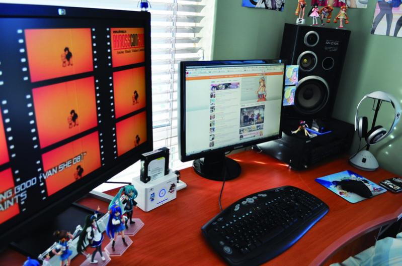 Otacool 3 - Worldwide Workspaces