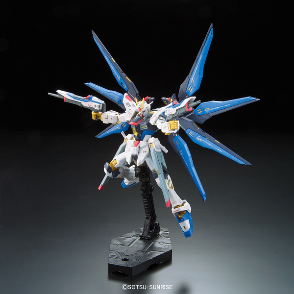 Strike Freedom Gundam ZGMF-X20A RG 1/144 Real Grade Gunpla