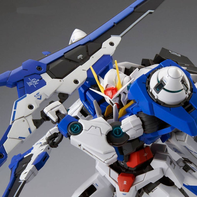 Gundam XN Raiser 00 MG 1/100 (LED-enhet inkludert)