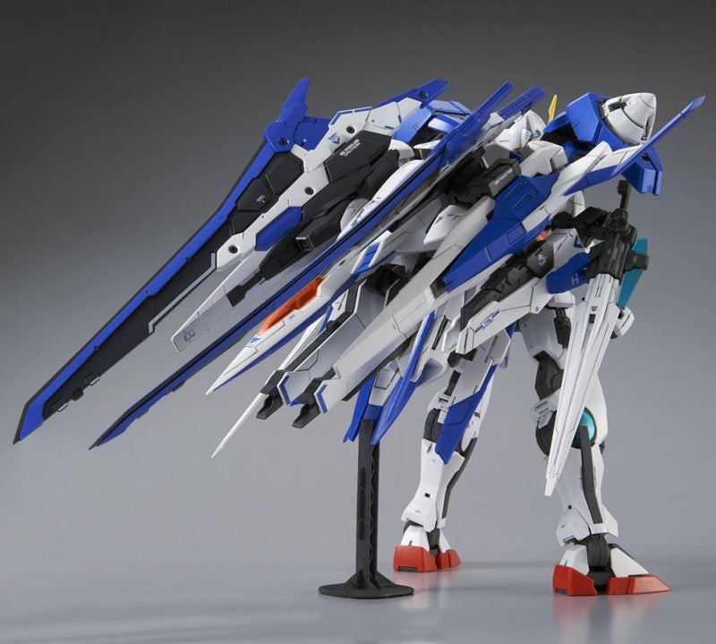 Gundam XN Raiser 00 MG 1/100 (LED-enhet inkludert)