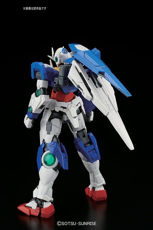 Gundam GN-0000 00 QAN[T] RG 1/144 Real Grade Gunpla