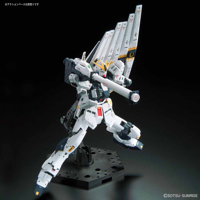 RX-93 Nu Gundam RG 1/144 Real Grade Gunpla