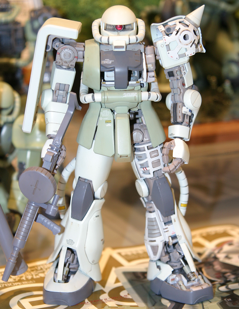 MS-06J Zaku II VER. 2.0 MG 1/100 Master Grade Gunpla